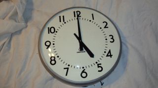 Vintage American Time & Signal Slave Office School Wall Clock 13 3/8th Inch