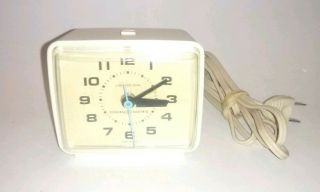 Vintage General Electric 7373 - 4 Lighted Dial Electric Alarm Clock Great Shape
