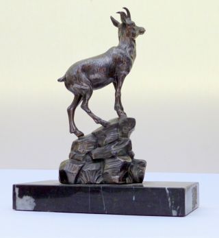 Lovely French Art Deco Bronze Spelter Sculpture Figurine Chamois Or Izaard.