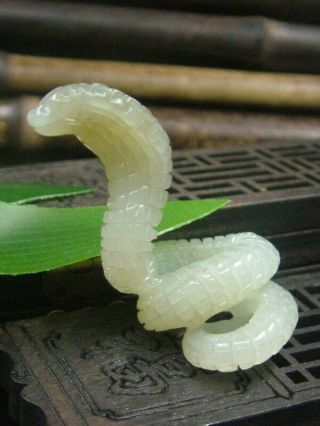 Antique Chinese Celadon Nephrite Hetian Jade Hollowed Snake Statues/pendant