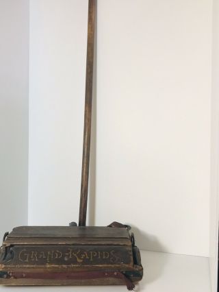 Vintage 1930s Bissell ' s Grand Rapids Hi - Lo Ball Bearing Carpet Sweeper 3