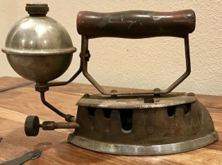 Montgomery Ward Collectible Antique Iron 2