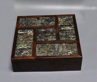 Collectable Handwork Art Asian Decor Boxwood Inlay Conch Carve Old Jewelry Box 3