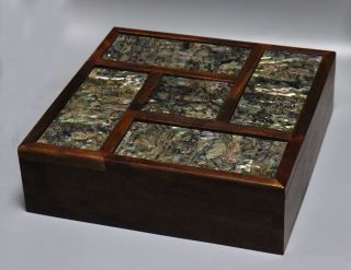 Collectable Handwork Art Asian Decor Boxwood Inlay Conch Carve Old Jewelry Box 4