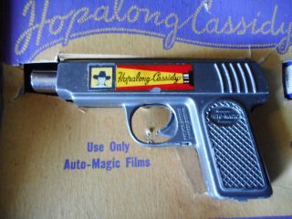 Hopalong Cassidy Film Picture Gun Theater w Boxed w Extra parts Gun 3