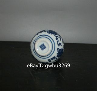 Rare Chinese Blue and white porcelain Hand - painted flower Vase W Qianlong Marks 5