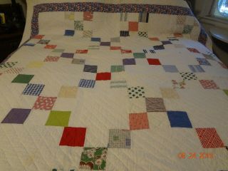 Antique Quilt/Nine Patch/Feedsack/Hand quilted/Multicolor/70 