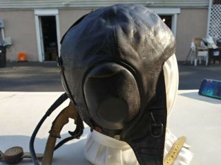 WW2 German Luftwaffe Winter Leather Flight Helmet w/ Throat Mic LKp.  W.  101 58 6