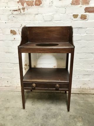 Antique Georgian 18th 19th Century Flame Mahogany Wash Stand Table