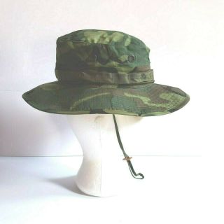 Tropical Combat Type Ii Camouflage Boonie Hat 1969 E.  C.  T.  Corporation