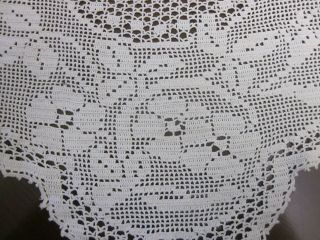 VINTAGE MARY CARD BRIAR ROSE FILET CROCHET LACE TABLE MAT CENTREPIECE 4