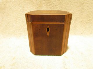 Vintage Inlaid Wood Shell Design Hinged Lid Dresser Box