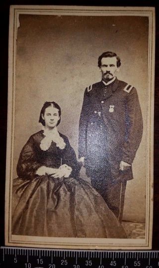 Civil War CDV 83rd Pennsylvania Company A 2nd Lt.  D.  R.  Rodgers & Wife 6
