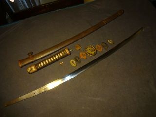 E 01 Japanese WWll Army officer ' s sword in mountings,  Gendaito 