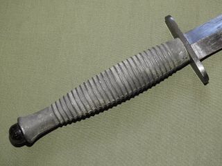 British WW2 COMMANDO FAIRBAIRN - SYKES FIGHTING KNIFE W/ SCABBARD Vtg Dagger RARE 9