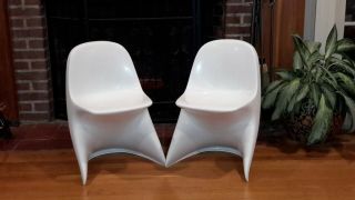 Two Vintage Alexander Begge 1970s Casalino White Stackable Plastic Kids Chairs