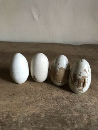 Worn Set 4 Old Antique Wooden Chicken Eggs White Paint Country Aafa