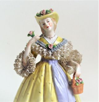 Capodimonte Woman Lady Dresden Lace Flower Basket Porcelain Figurine Figure Vtg