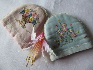 VINTAGE HAND EMBROIDERED EGG COSIES/COVERS X4.  HAND EMBROIDERED ORGANZA 3