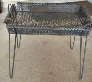 Vintage Wrought Iron Metal Mesh Outdoor Side Table Tray 4
