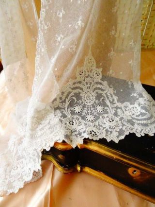 A Antique Victorian Schiffli & Tulle Lace Bridal Stole C.  1900