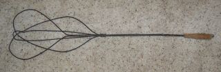 Twisted Wire Rug Beater Vintage Antique Primitive Heart Shape Wood Handle 34 