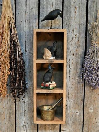 Antique Primitive Wood Divided Crate Shelf,  Black Cat Crow Halloween Display 2