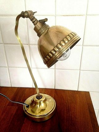 AN AUSTRIAN/GERMAN ARTS & CRAFTS MOVEMENT BRASS DESK LAMP - JUGENDSTIL ERA 3