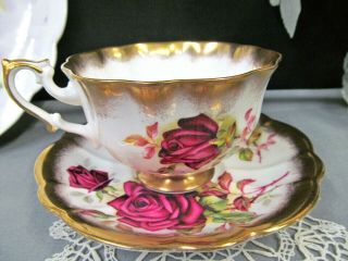 ROYAL ALBERT tea cup and saucer GOLD CREST series red rose teacup gold trims 5