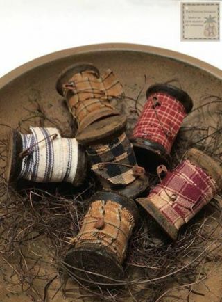 Primitive/country Scented Handmade Beeswax Sewing Spools