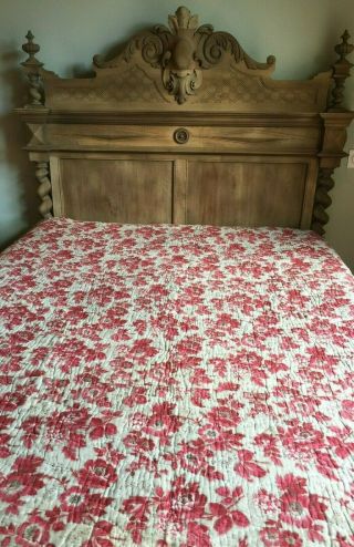Divine Antique French Provencial Quilt Boutis Floral Coverlet Bed Wool Filled
