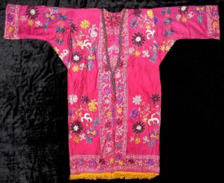 VINTAGE OLD GORGEOUS UZBEK SILK HAND EMBROIDERY ROBE CHAPAN JACKET CAFTAN A12524 2