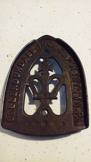 Antique Colebrookdale Iron Co Pottstown Pa Cast Iron Sad Iron Trivet Crown Cross