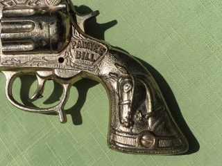 Vintage Pawnee Bill Wild West Toy Cap Gun–Cast Iron 4