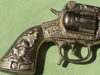 Vintage Pawnee Bill Wild West Toy Cap Gun–Cast Iron 5