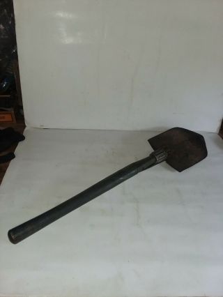 Vintage Military Green Trench Shovel 28in Wooden Handle (made In Korea Good.
