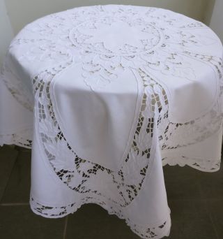 Vintage Tablecloth Exquisite Madeira Embroidered Natural Linen 125 X 120cm H Tea