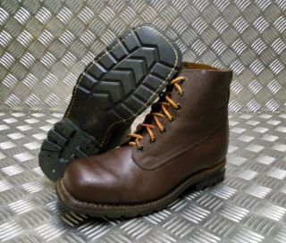 Vintage Leather M59 Swedish Military Brown Square Toe Boots 60`s / 70`s