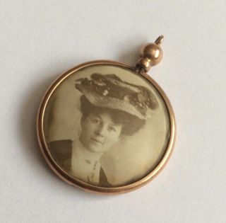 Antique Circa 1900 9ct Rose Gold Double Sided Photo Locket.