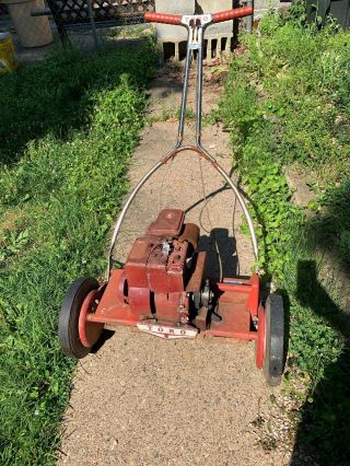 Vintage Reel Mower / Toro Sport Lawn / Briggs And Stratton