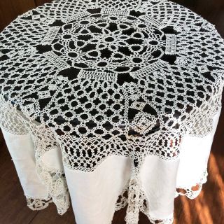 Antique Tatted Lace Tablecloth Linen Cotton Round French Vintage Tatting Trim