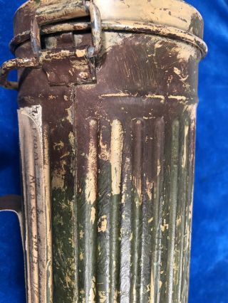 RARE WW2 GERMAN CAMOUFLAGE GAS MASK CANISTER w LABEL - VET PURCHASE 11