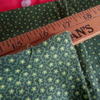 Early 1800 ' s - Civil War OVERDYED GREEN Calico Quilt Fabric yellow flower dolls 7