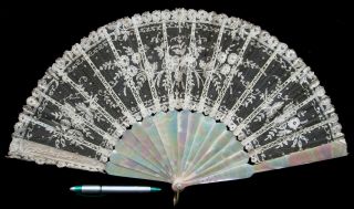 Large Antique Mother Of Pearl Mixed Brussels Appliqué Lace Fan Eventail Ca.  1875