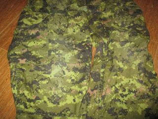 CANADIAN CADPAT ISSUE COMBAT PANTS SIZE 34,  Very Good 3