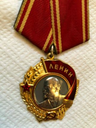 Order Lenin 4