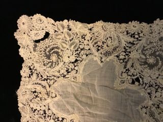 Exquisite Ivory Antique Lace Wedding Handkerchief Bridal Hankie 4