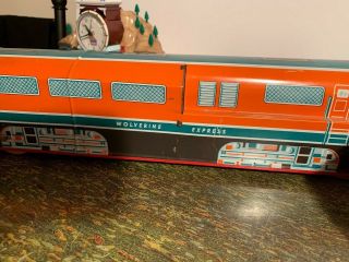 Vintage Wolverine Express tin litho 2 piece train set 7