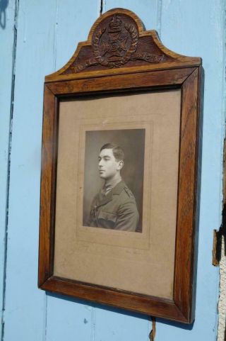 WW1 Riffle Brigade Carved Oak Frame & Photograph ' Officer Kissack,  Windsor ' RARE 2