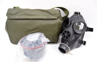 Swiss Army Sm67 Gas Mask Set Black Rubber Respirator Military
